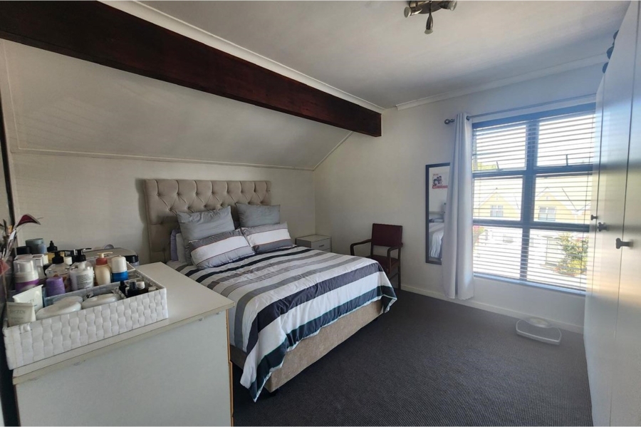 2 Bedroom Property for Sale in Rondebosch East Western Cape